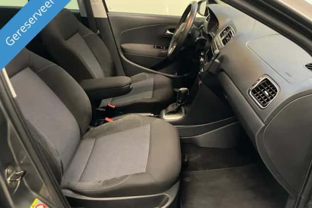 Volkswagen Polo (2012) thumbnail 5