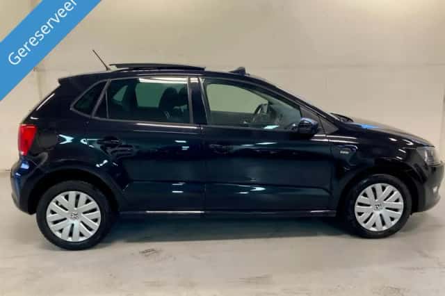Volkswagen Polo (2013) thumbnail 3