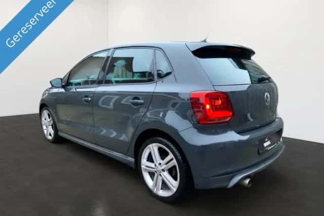 Volkswagen Polo (2015) thumbnail 5