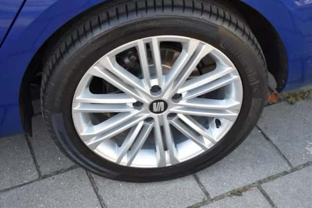 SEAT Leon Sportstourer (2020) thumbnail 5