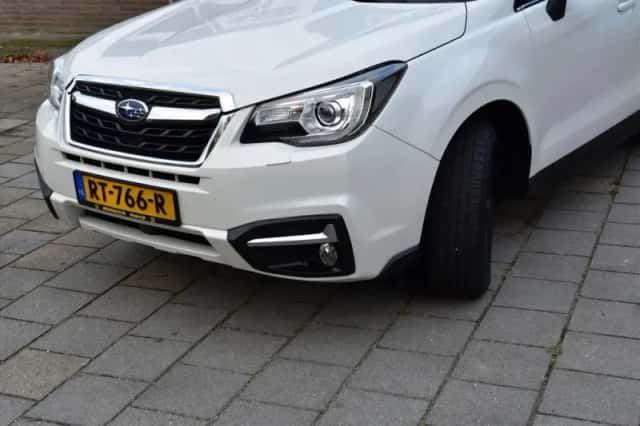 Subaru Forester (2018) thumbnail 2