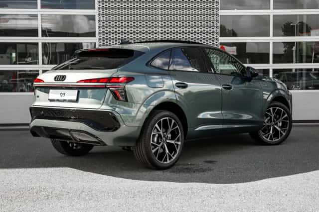 Audi Q3 (2026) thumbnail 2