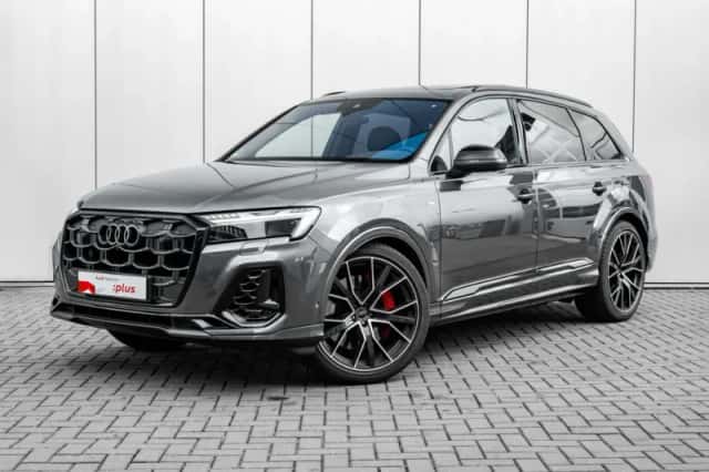 Audi Q7 (2025) thumbnail 1