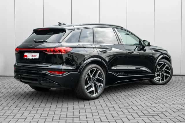 Audi Q6 e-tron (2026) thumbnail 2