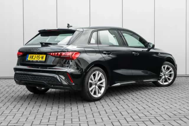 Audi A3 (2025) thumbnail 2