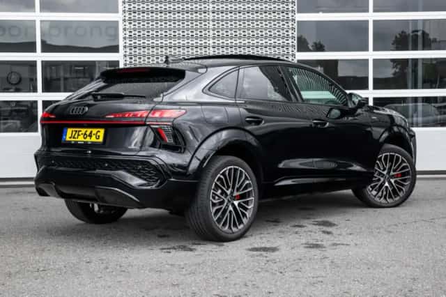 Audi Q3 (2026) thumbnail 2