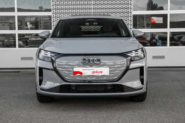 Audi Q4 e-tron (2026) thumbnail 3