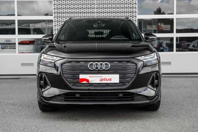Audi Q4 e-tron (2026) thumbnail 3