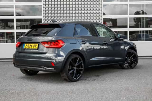 Audi A1 (2023) thumbnail 2