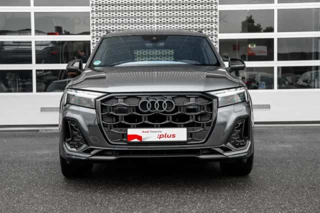 Audi Q7 (2026) thumbnail 3