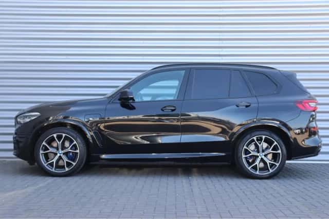 BMW X5 (2023) thumbnail 3