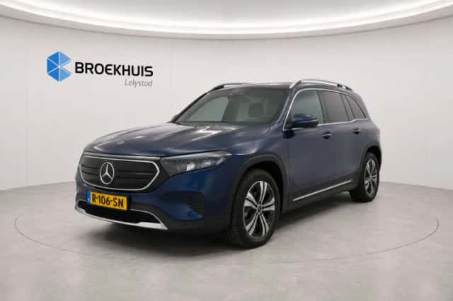 Mercedes-Benz EQB (2022) thumbnail 1