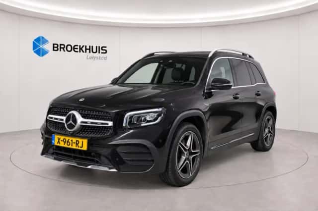 Mercedes-Benz GLB-Klasse (2023) thumbnail 1