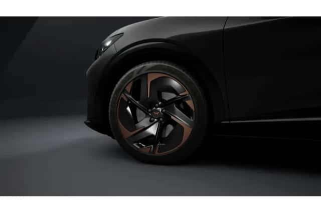CUPRA Tavascan (2026) thumbnail 5