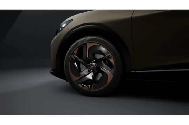 CUPRA Tavascan (2026) thumbnail 5