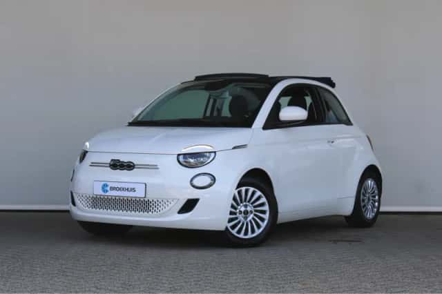 Fiat 500e (2023) thumbnail 1