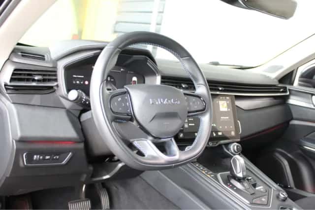 Lynk & Co 01 (2023) thumbnail 4