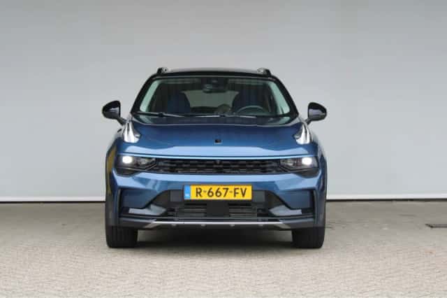 Lynk & Co 01 (2022) thumbnail 3