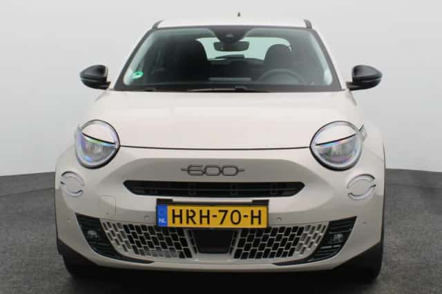 Fiat 600 (2025) thumbnail 5