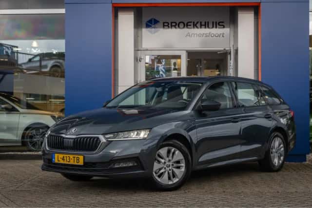 Škoda Octavia (2021) thumbnail 1