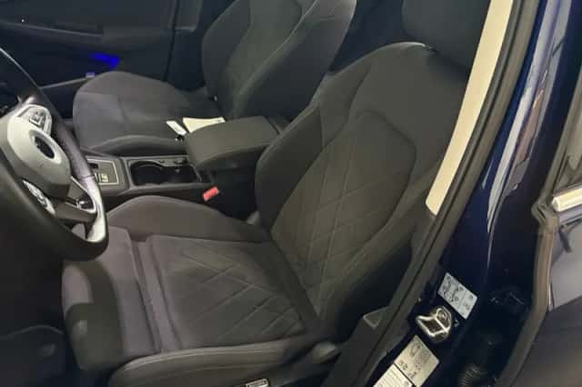 Volkswagen Golf (2020) thumbnail 5