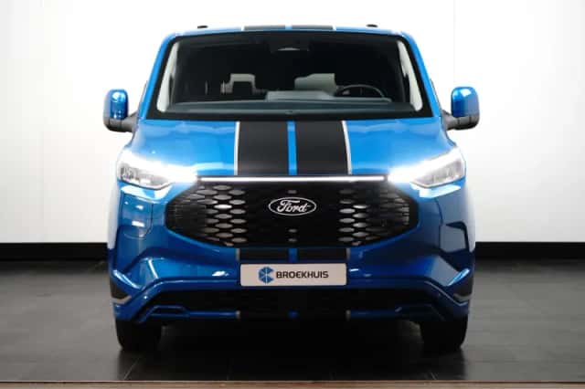 Ford Transit Custom (2026) thumbnail 2