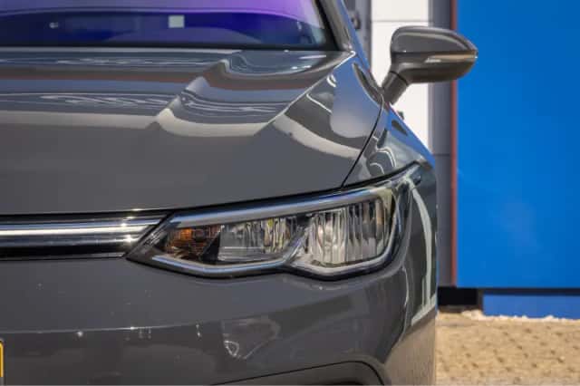 Volkswagen Golf (2022) thumbnail 4