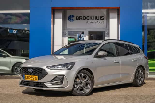 Ford Focus (2024) thumbnail 1