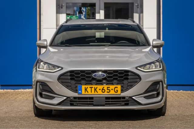 Ford Focus (2024) thumbnail 5