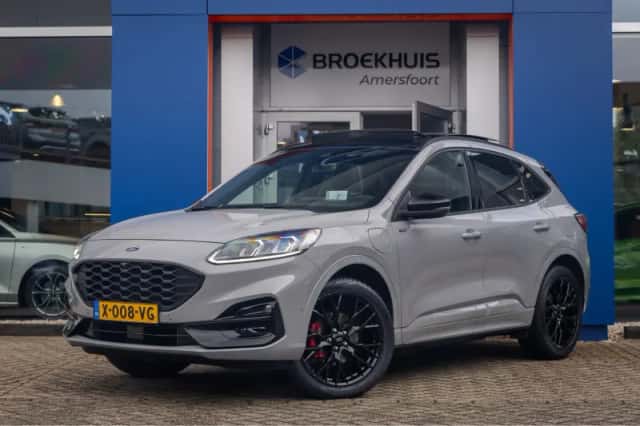 Ford Kuga (2024) thumbnail 1