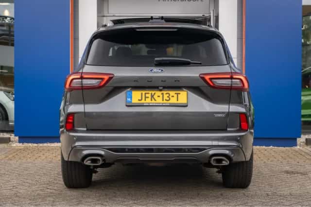 Ford Kuga (2025) thumbnail 3