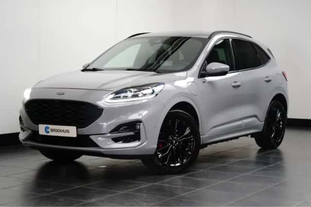 Ford Kuga (2023) thumbnail 1