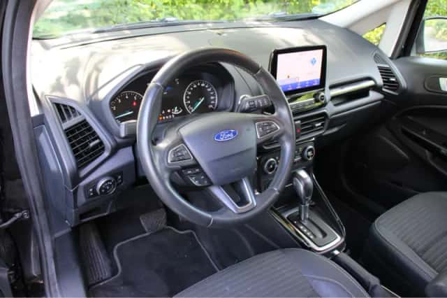Ford EcoSport (2019) thumbnail 3