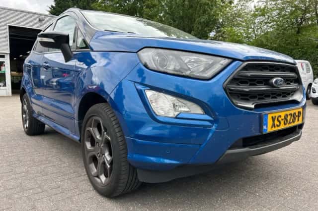 Ford EcoSport (2018) thumbnail 2