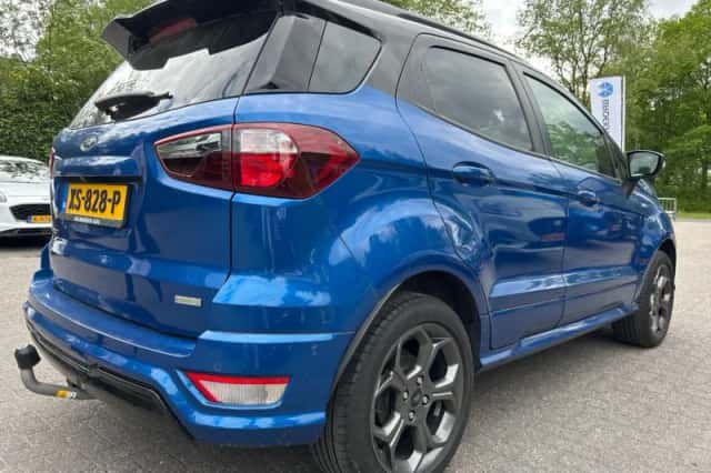 Ford EcoSport (2018) thumbnail 3