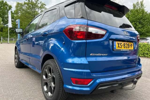 Ford EcoSport (2018) thumbnail 4