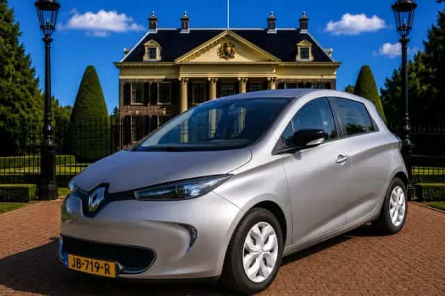 Renault Zoé (2016) thumbnail 1