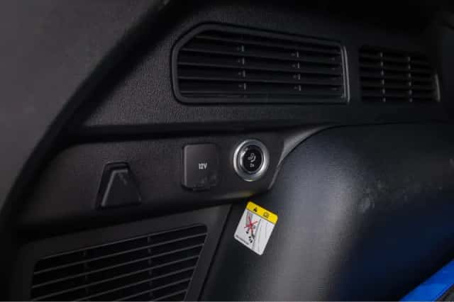 Ford Kuga (2026) thumbnail 4