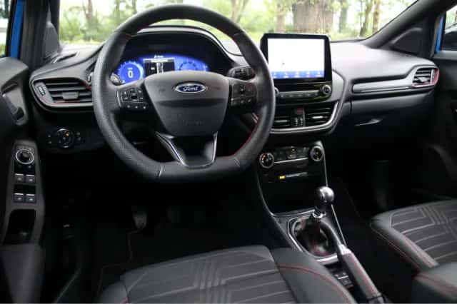 Ford Puma (2023) thumbnail 4