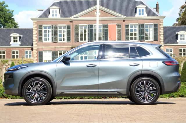 Geely Starray EM-i (2026) thumbnail 2