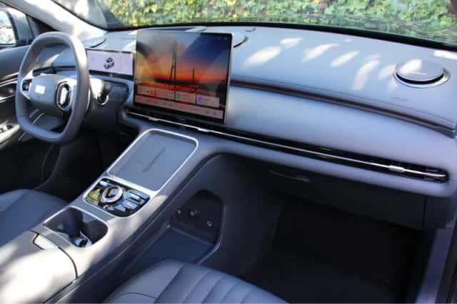 Geely Starray EM-i (2026) thumbnail 6