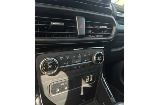 Ford EcoSport (2020) thumbnail 5