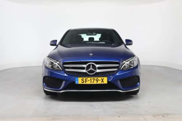 Mercedes-Benz C-Klasse (2018) thumbnail 4