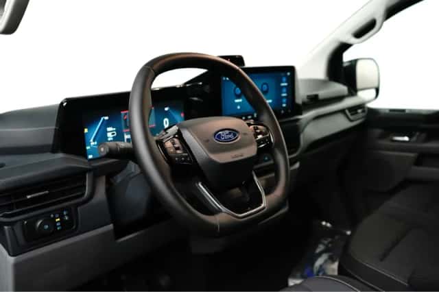 Ford E-Transit Custom (2026) thumbnail 6
