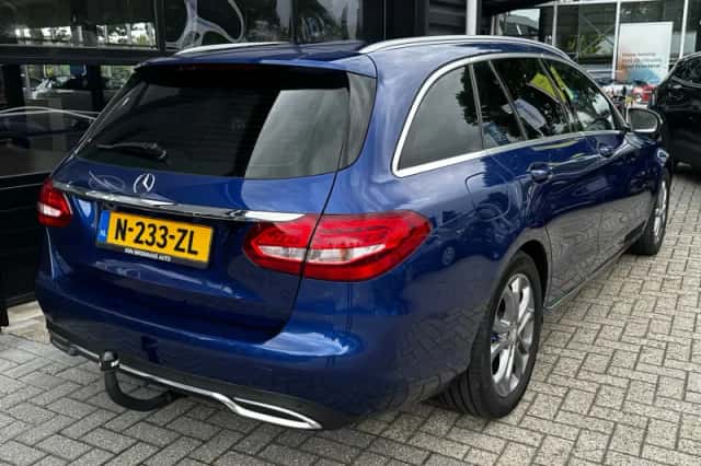 Mercedes-Benz C-Klasse (2015) thumbnail 6