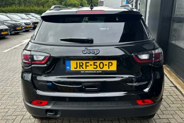 Jeep Compass (2024) thumbnail 5