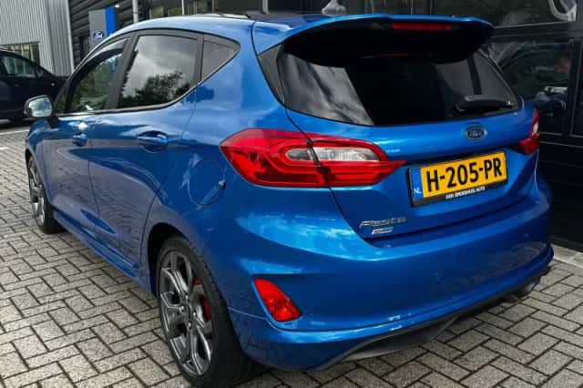 Ford Fiesta (2020) thumbnail 4