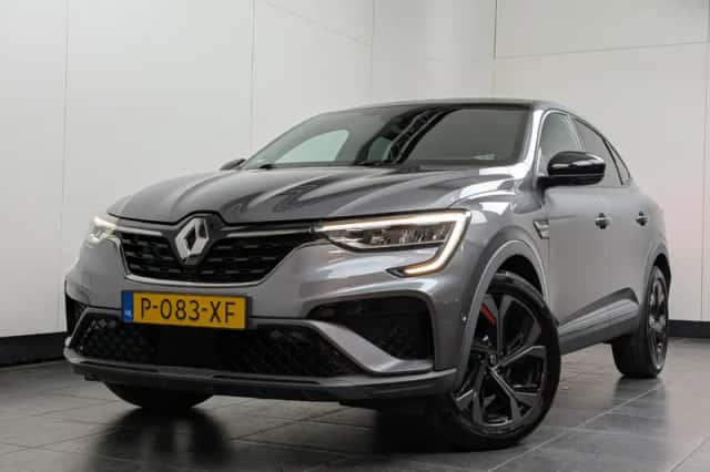 Renault Arkana (2022) thumbnail 1