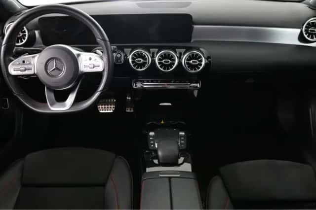 Mercedes-Benz A-Klasse (2020) thumbnail 2