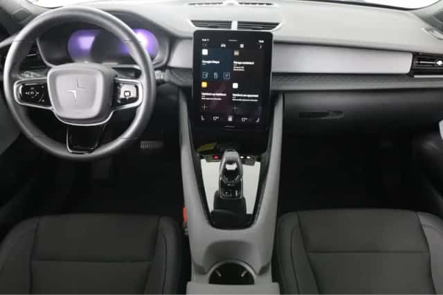 Polestar 2 (2023) thumbnail 4